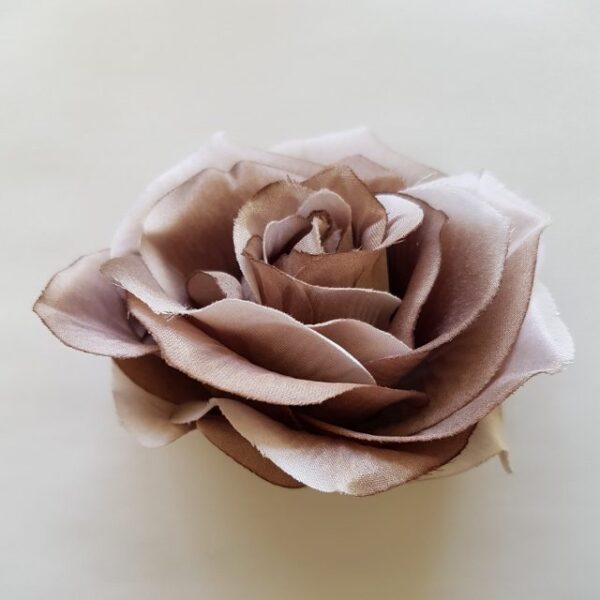 Ruža vencová - Hnedá