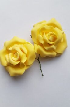 Ruža 6 x kvet 7 cm - Žltá