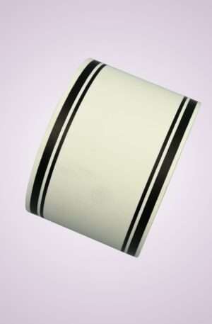 Stuha 08/50 <p>113000/8-7 biela s čier. pásom